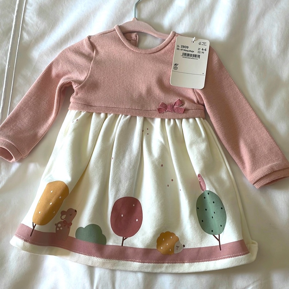 Mayoral Dress sweater material on top and cotton park scene on the bottom bnwt